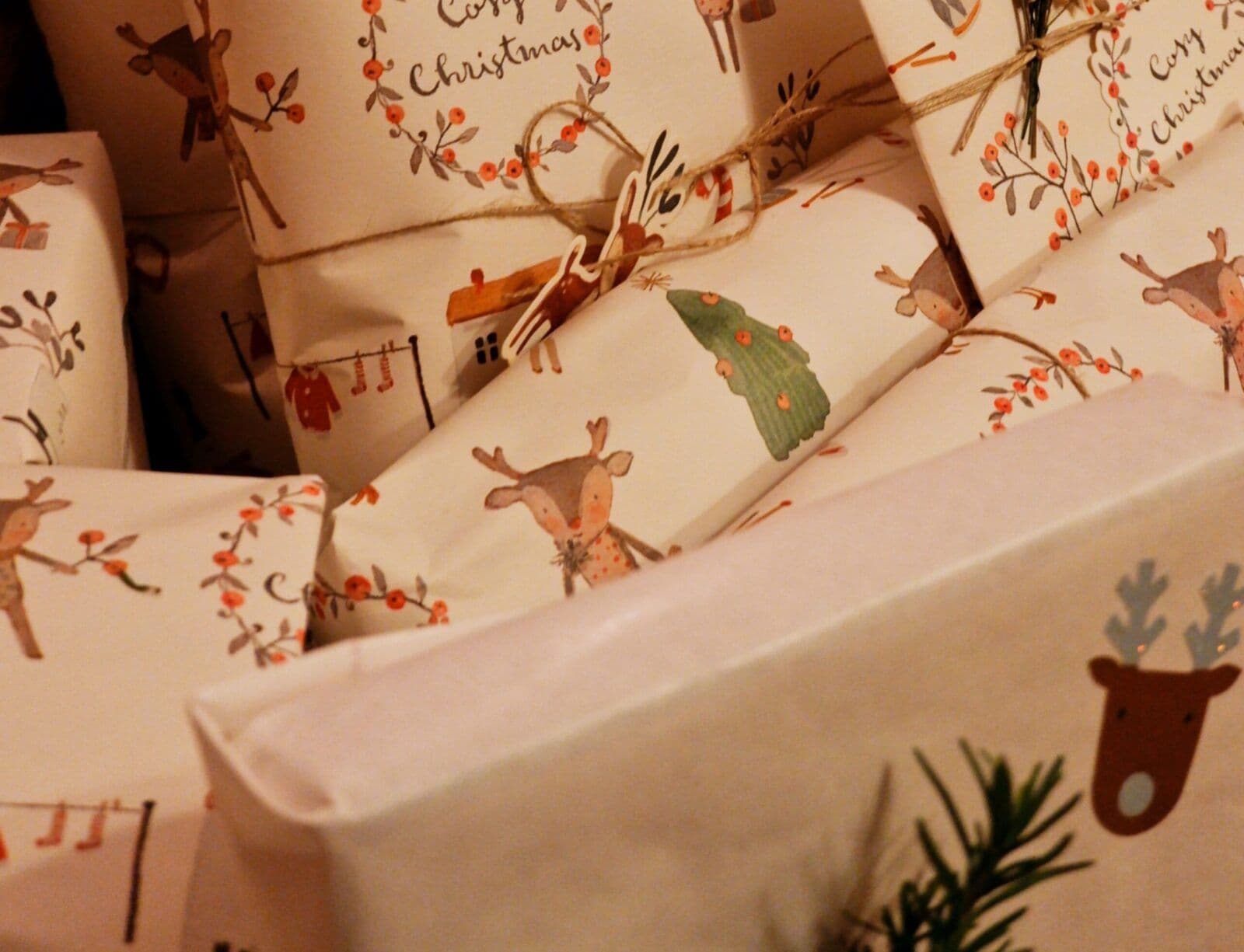 Weihnachtsgeschenke für Kinder in Not