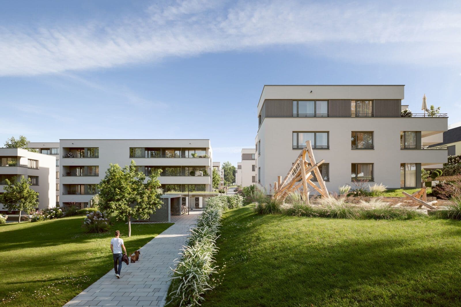 Ruhige Hanglage mit Weitblick — Ludwigsburg.