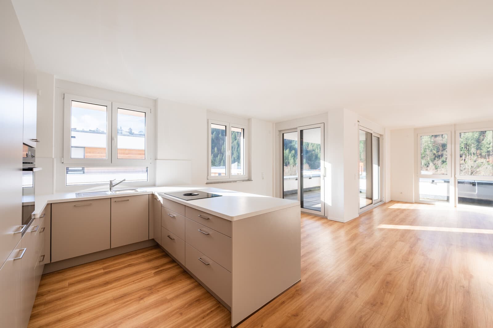 Exklusive Penthouse-Wohnung mit Blick in den Schwarzwald
