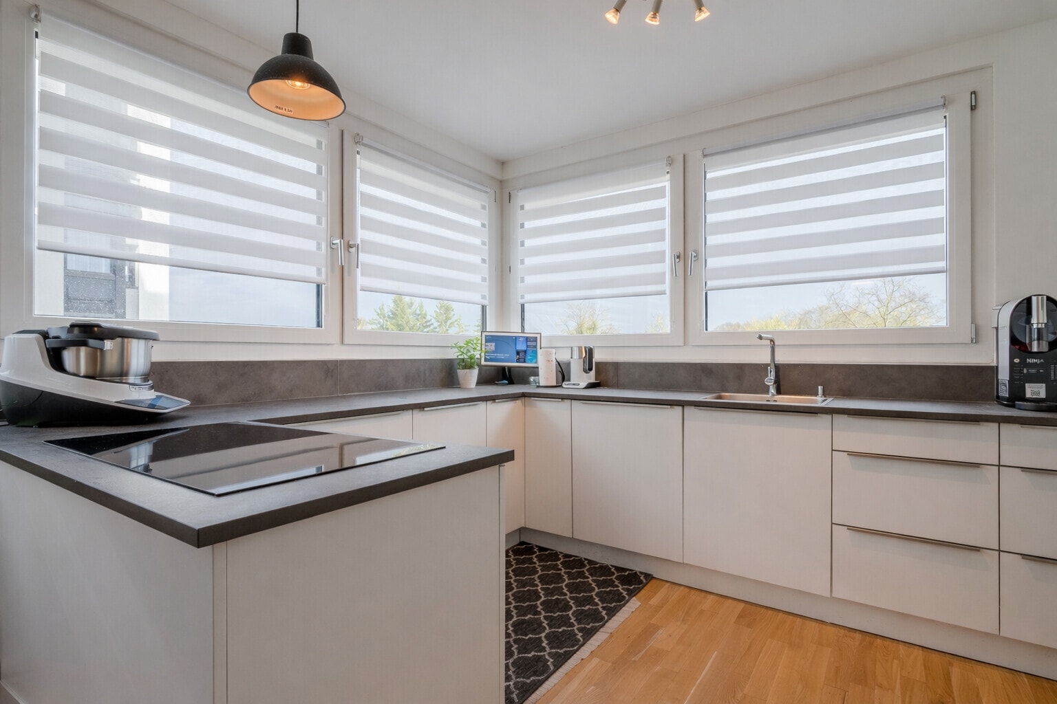 Modernes Wohnen ohne Käuferprovision: Attraktive 4-Zimmer-Wohnung mit Balkon