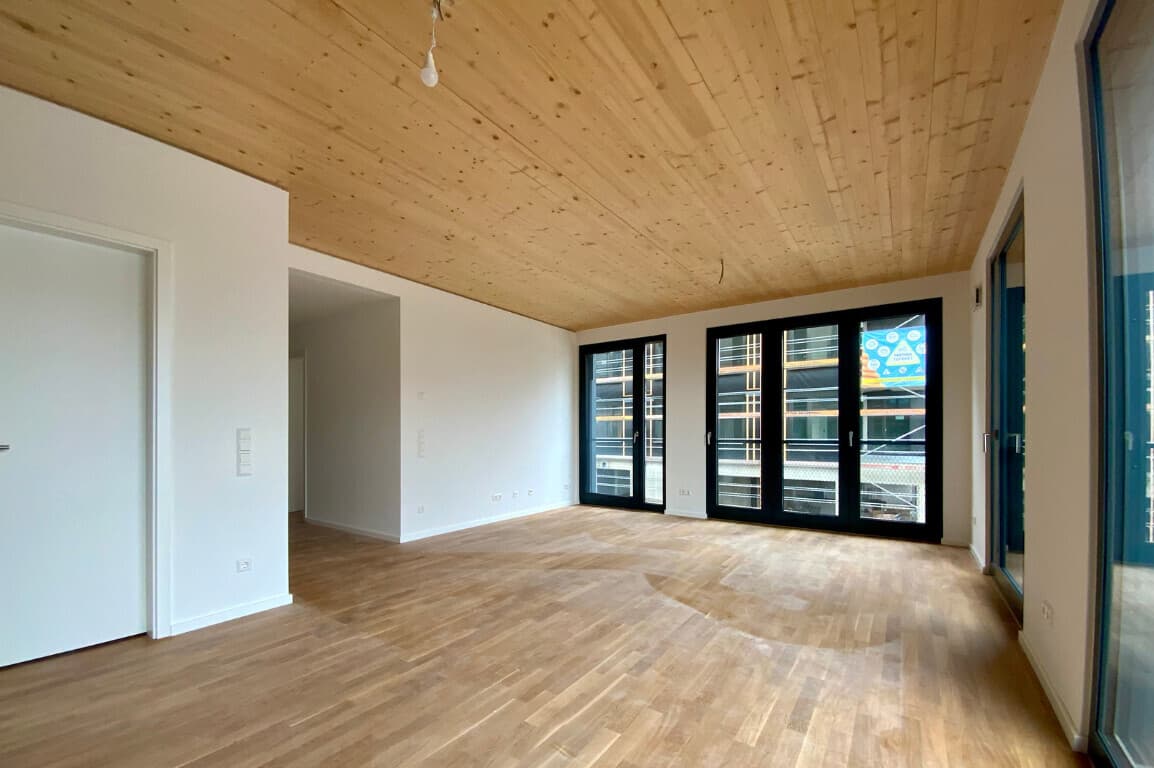 Erstbezug - Lichtdurchflutete 3-Zimmer-Neubauwohnung mit EBK