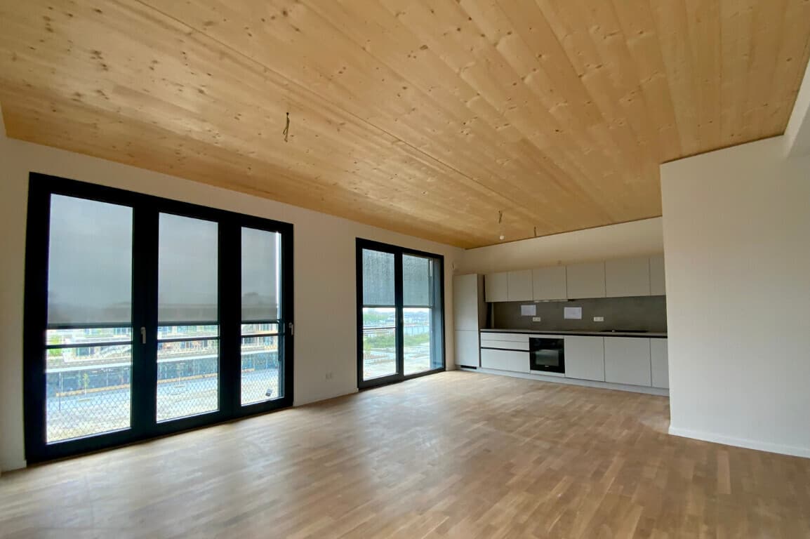 Erstbezug im Neubau: Exklusive 3-Zimmer-Wohnung mit EBK