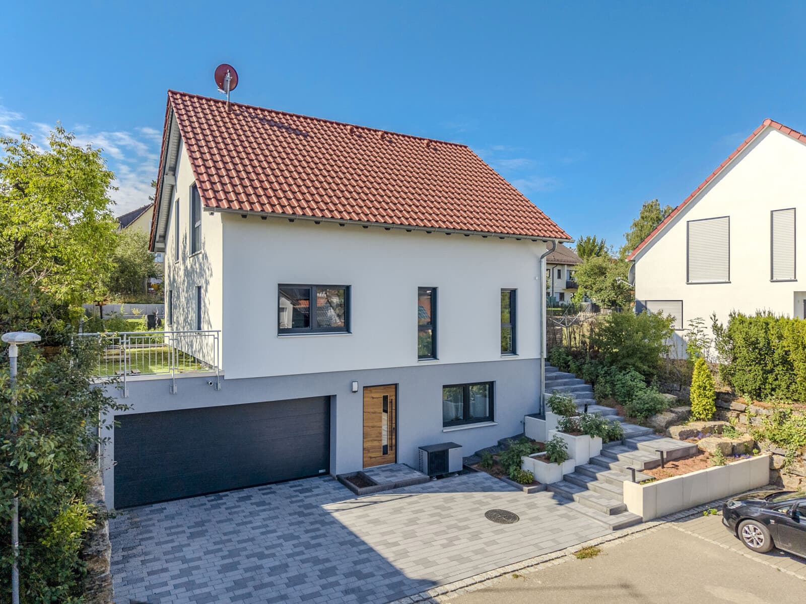 ++Reserviert++ Exklusiv und neuwertig: Großzügiges Einfamilienhaus in ruhiger Lage