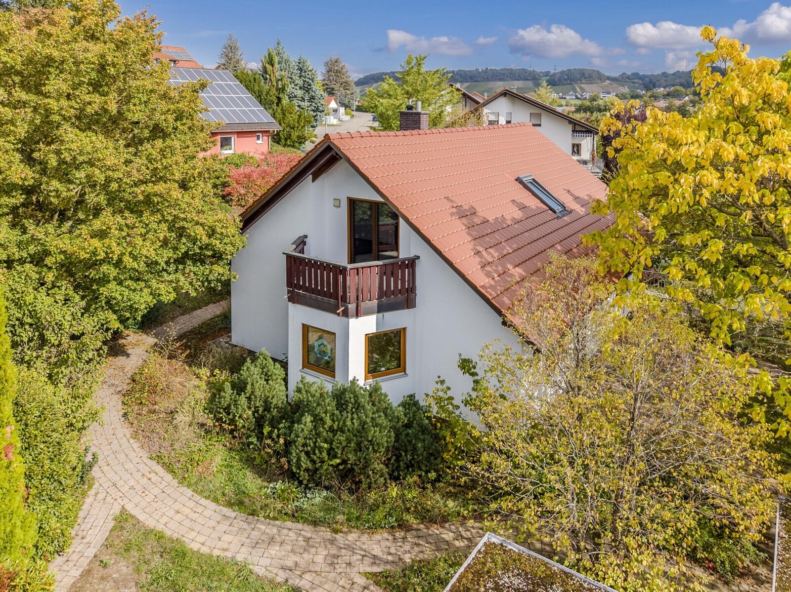 Wohnen, wo die Natur beginnt – Einfamilienhaus mit großem Garten