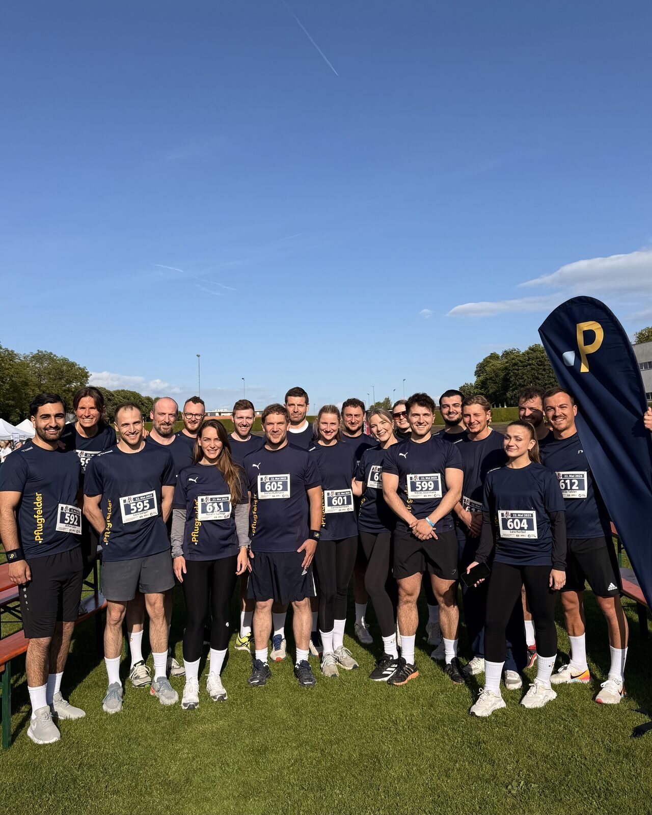 LKZ Firmenlauf LKZ Firmenlauf Team